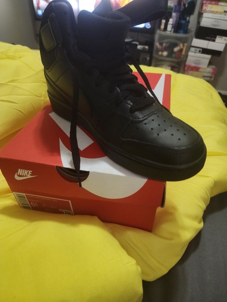 Nike Size 6.5 