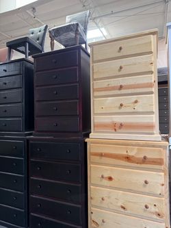 5 drawer pinewood dresser