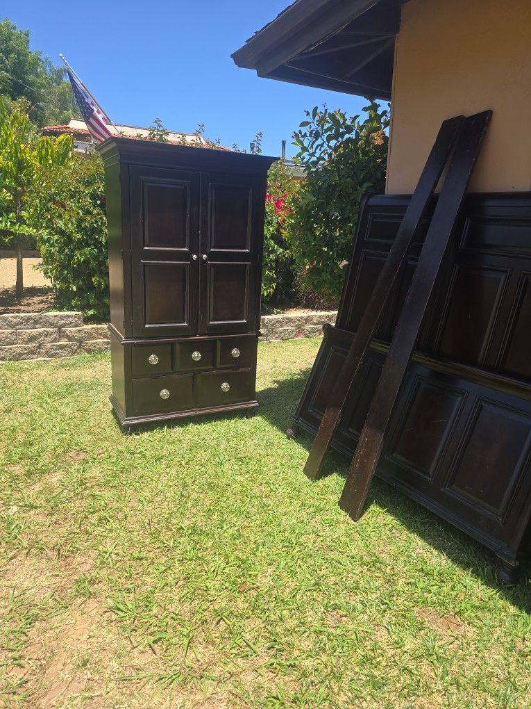 Bedroom Set 5 Pieces