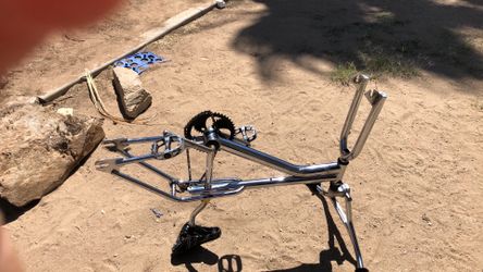 Vintage snake seat  free style bmx chrome collectable willing to negotiate the price