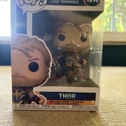 Funko Pop Marvel: Thor Love and Thunder Thor