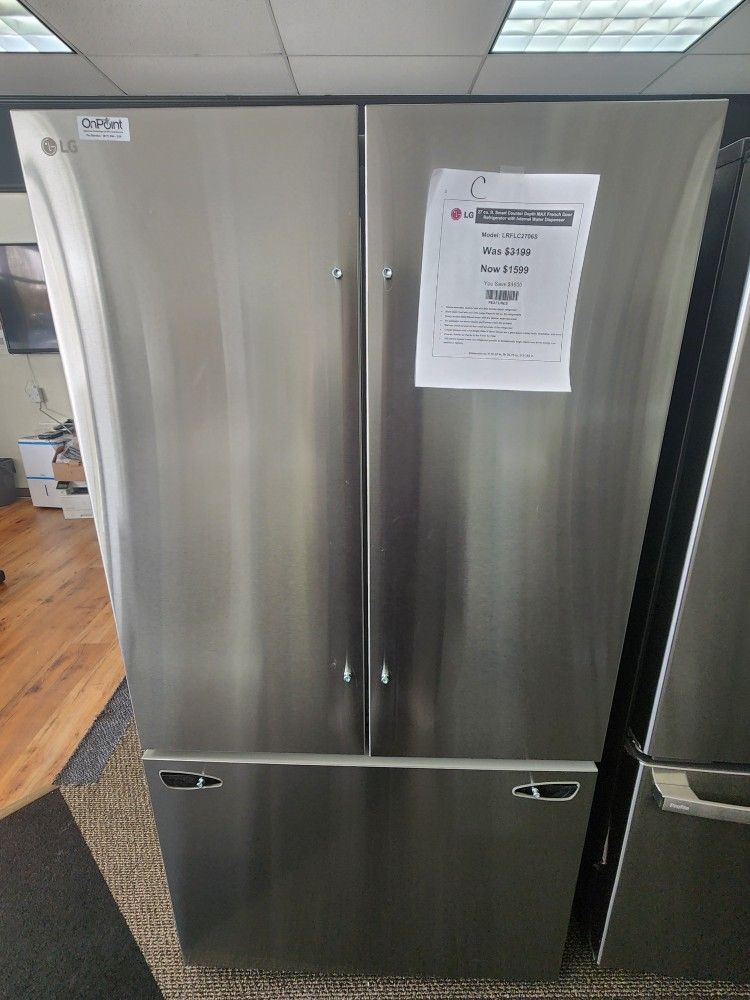 27 cu. ft. Smart Counter Depth MAX French Door Refrigerator with Internal Water Dispenser