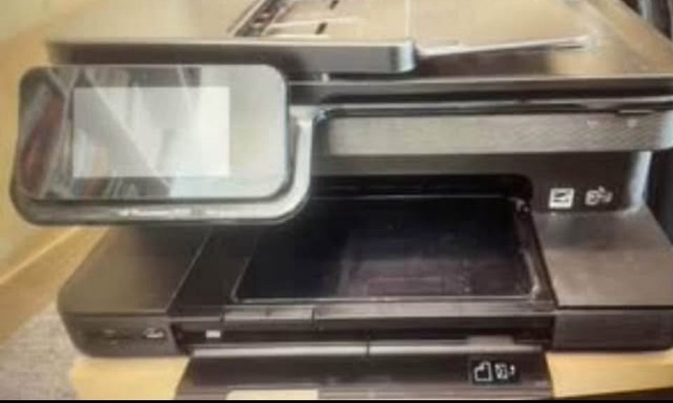 Printer works great!  HP Photosmart 7525 All-in-1 eFax Scan Copy Web WiFi Print
