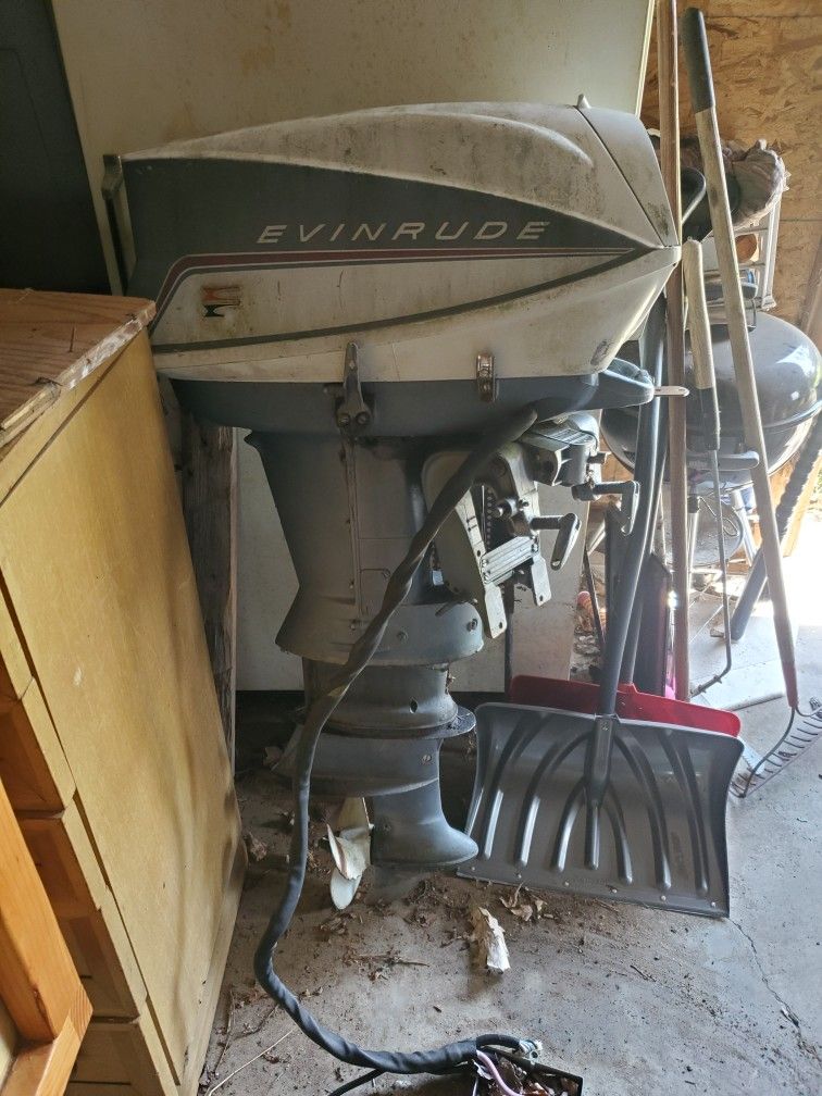 Photo Old Evinrude Boat Motor