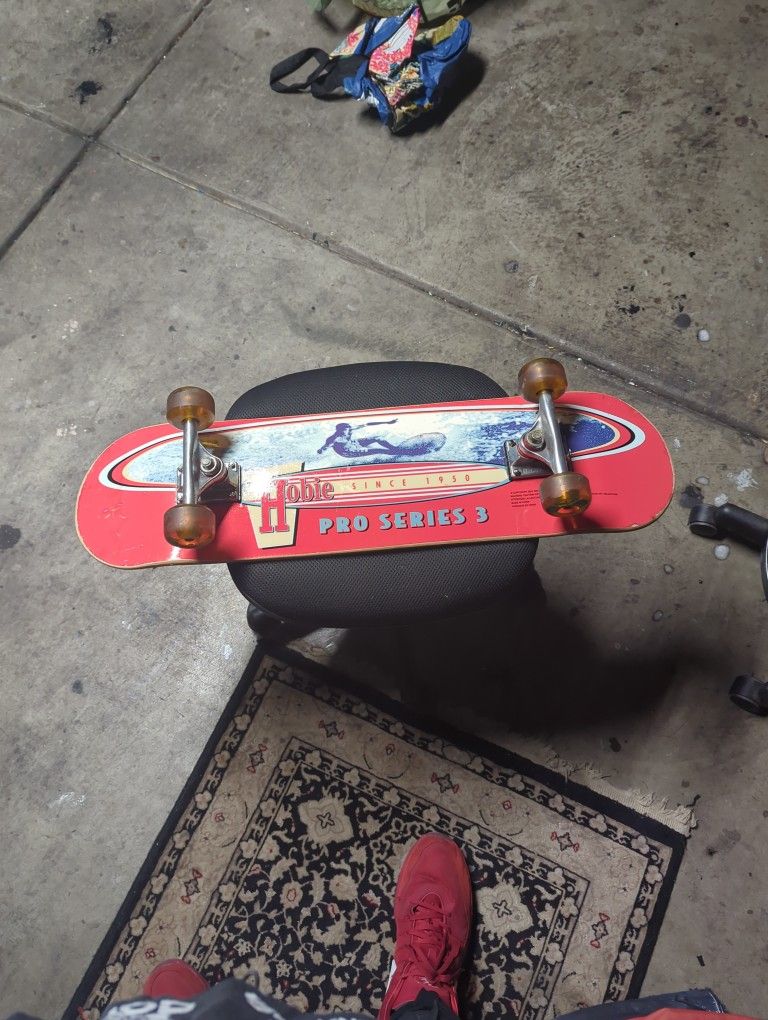 Hobie Pro Series 3 Skateboard