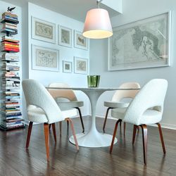 Knoll Saarinen Executive Side Chair – Pearl Bouclé Fabric, Walnut Legs (4) 