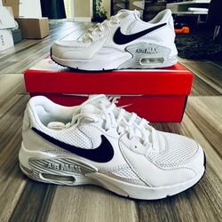 Women's Nike Air Max Excee Running Shoes - White Pure Platinum Black - size 8.5