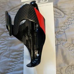 Carbon Bottle Cage 