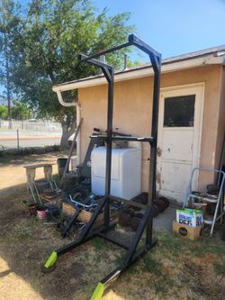 Heavy Duty Solid Steel welded Pullup Tower and Dip Station