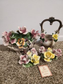 Nuova Capodimonte Porcelain Set ITALY Hand Painted Rose Flowers Basket Floral Bouquet Centerpiece Candle Stick Holders VINTAGE Authentic