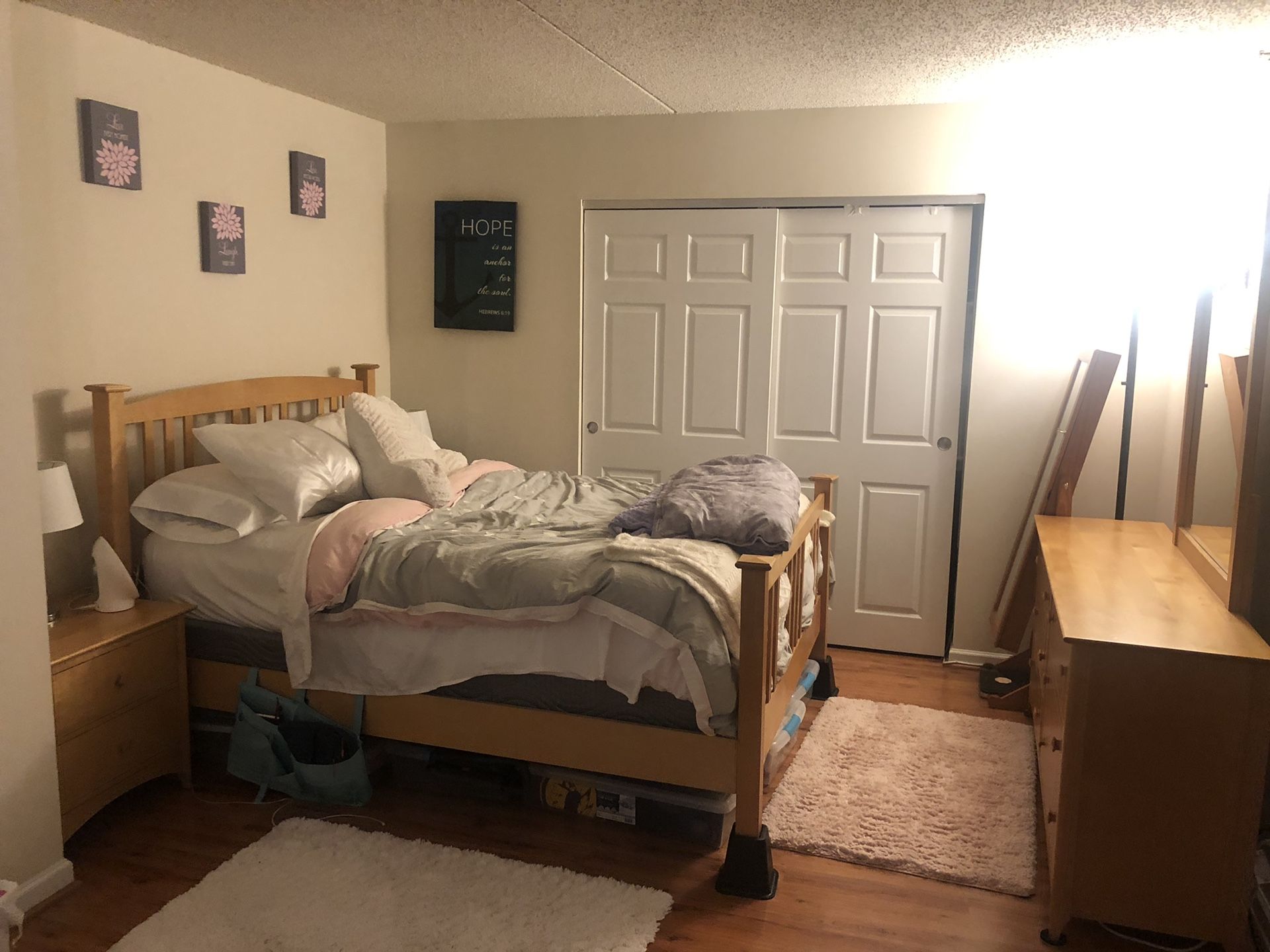 3-piece queen bedroom set