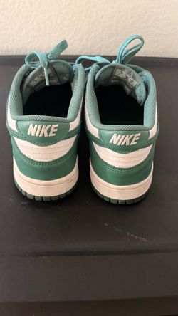 Nike Dunk Low Green & White – Women’s Size 8.5