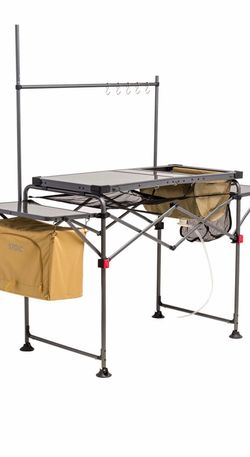 Deluxe portable kitchen