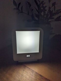 Verilux HappyLight VT10 Light Therapy Lamp – Tested & Working