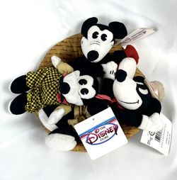 Disney Store Mickey Mouse Classic Comic Set