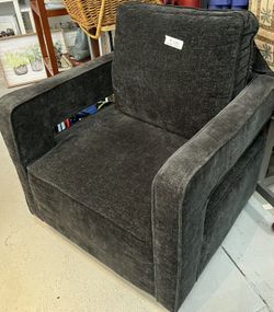 Black Modern Swivel Chair, H36”, W30”, D28” PLEASE READ DESCRIPTION