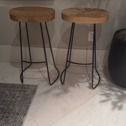 Set of 4 Modern Wood & Metal Bar Stools – Minimalist Industrial Style