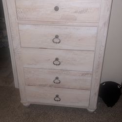 Chester Drawer