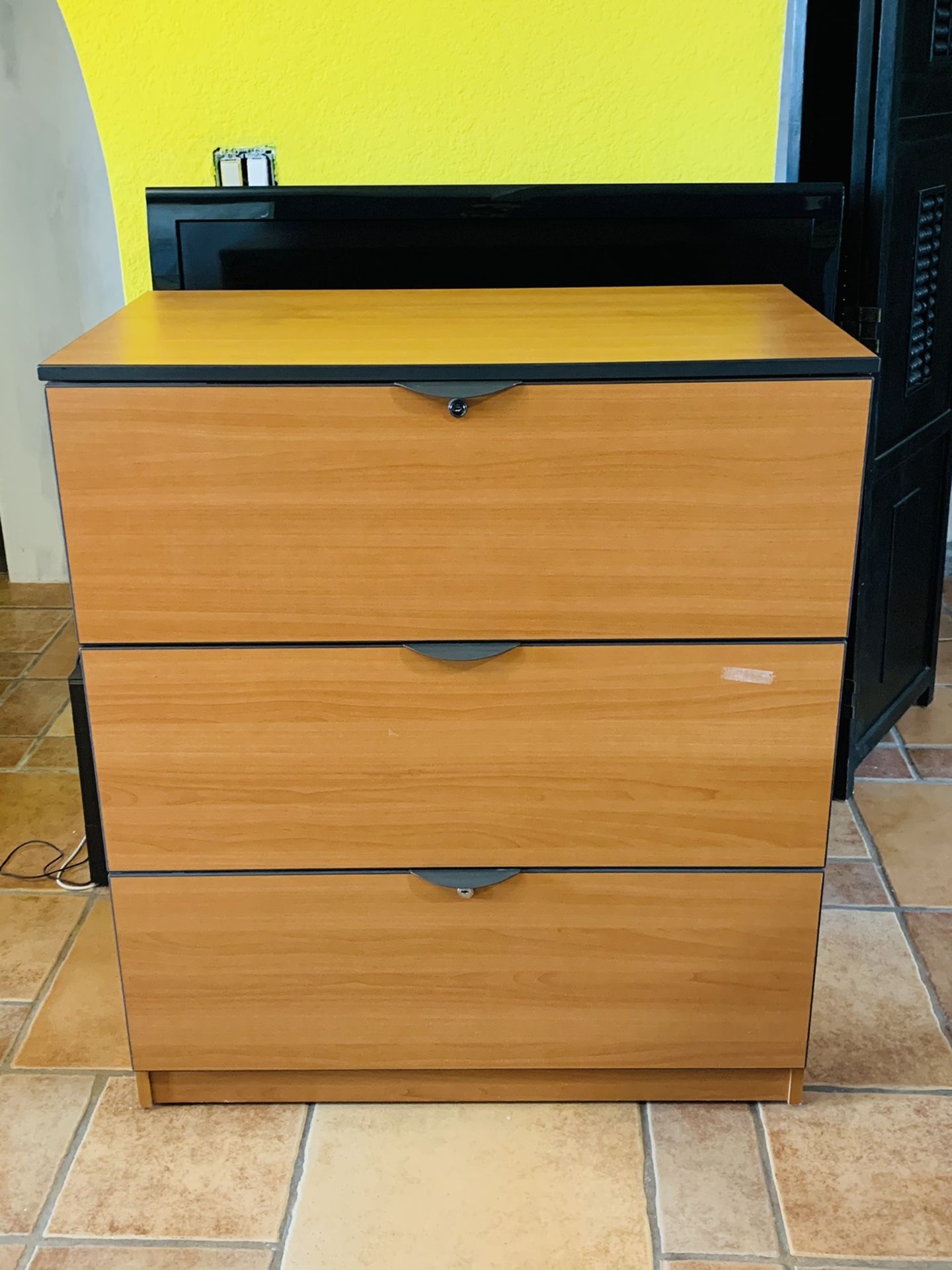 File cabinet