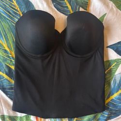 Maidenform Black Strapless Bra / Brasier Negro 36A