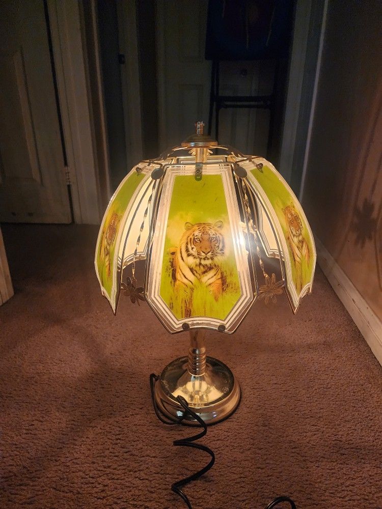 Vintage Tiger Lamp