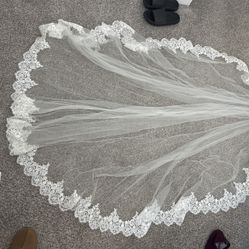Lace Wedding Veil 