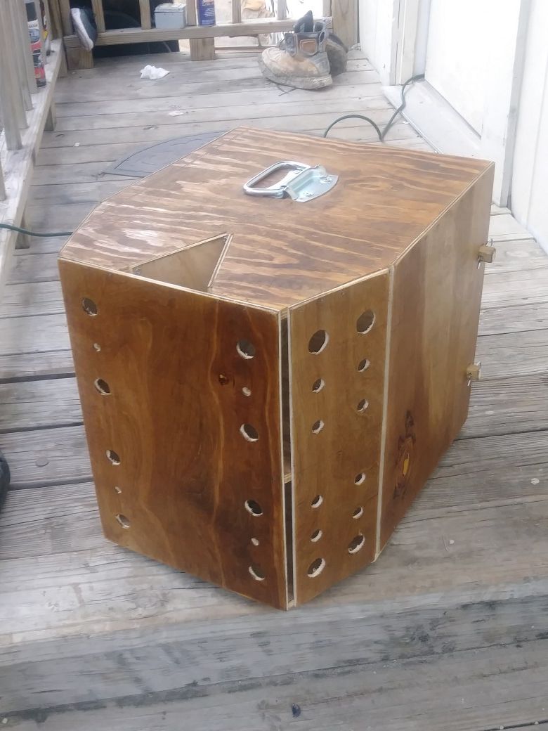 Huililas para transportar gallos