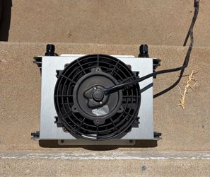 Derale 7.5 in Oil Cooler
