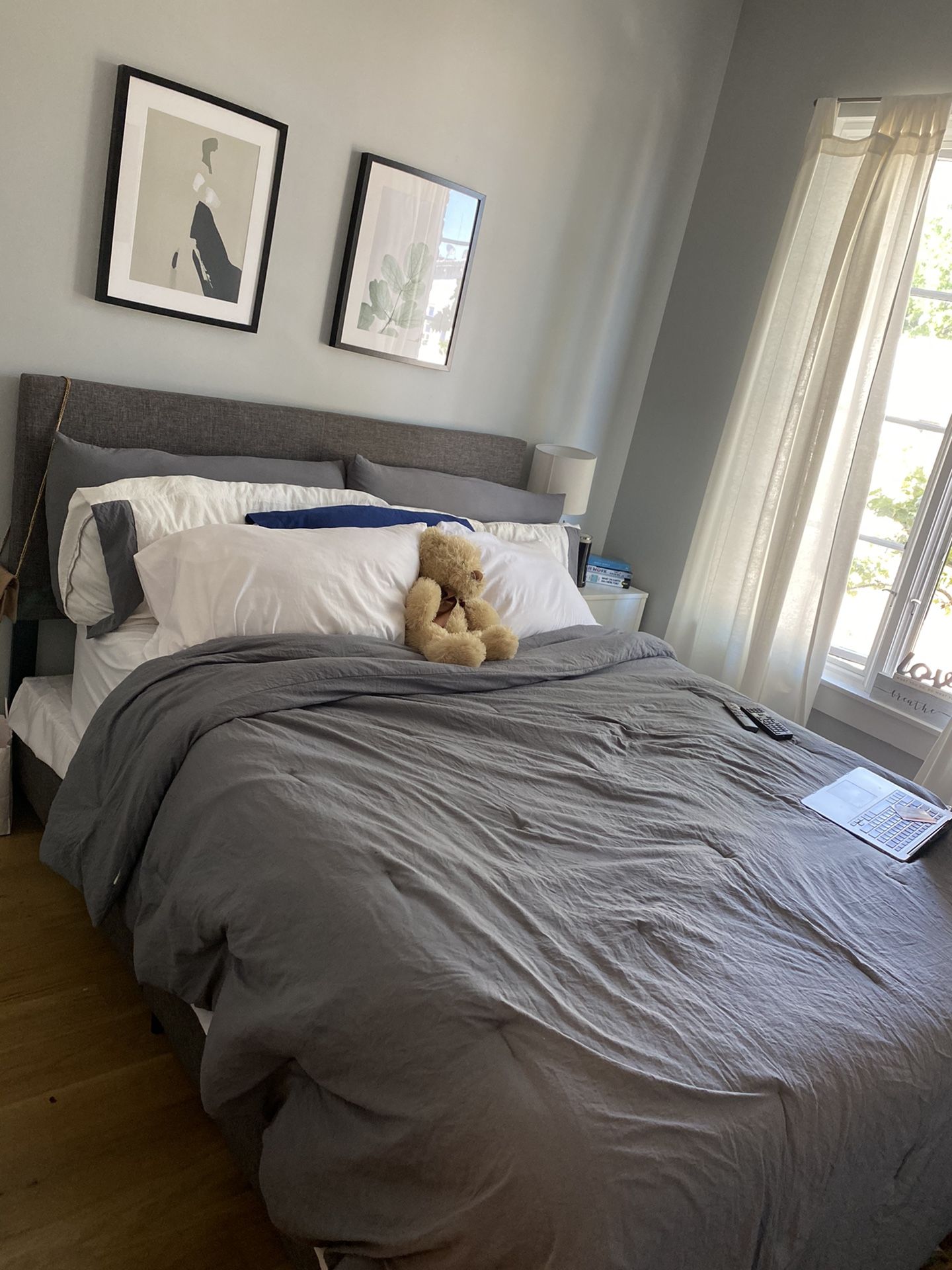 Gray Linen Upholstered queen bed w/ Mattress and Boxspring