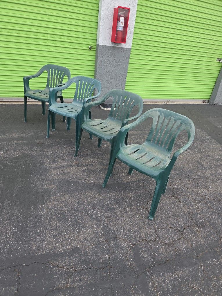🌿Outdoor Stackable Chairs🍃