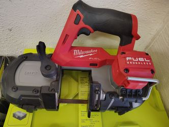 Milwaukee M12 fuel bandsaw