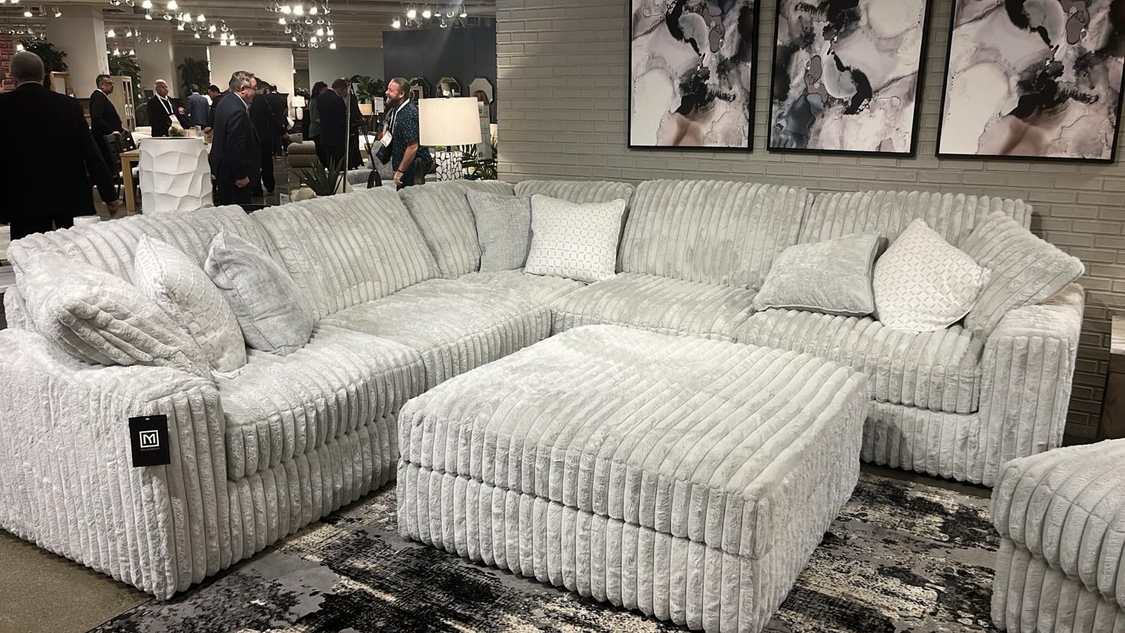 Stupendous Alloy 3-Piece Sectional$10 Down Payment And Financing Available