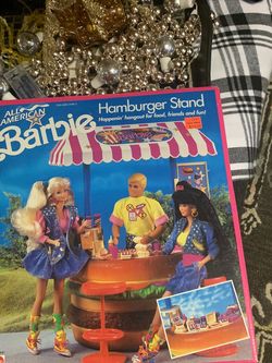 ALL AMERICAN BARBIE HAMBURGER STAND 1991 VINTAGE
