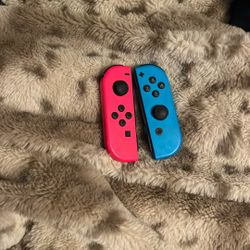 Nintendo Switch Controllers 