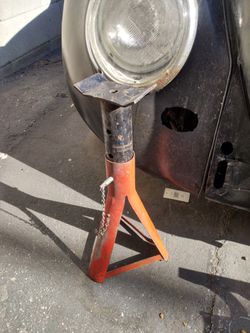 JACK STAND