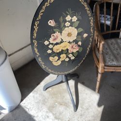 Black Painted Oval Side Table Flip / Tilt top Spindle table