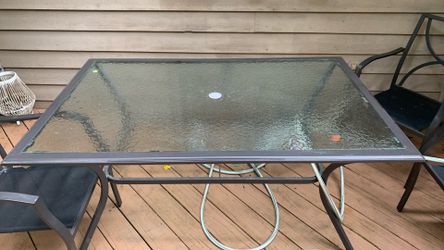 Patio table
