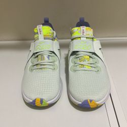 Nike Women’s Size 6