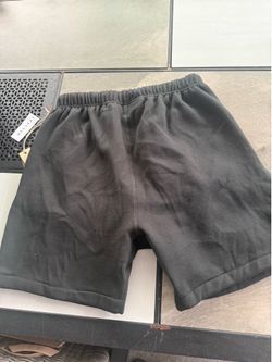 Essential shorts black size L