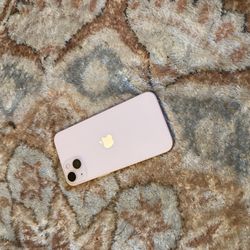 iPhone 15 - UNLOCKED & LIKE NEW