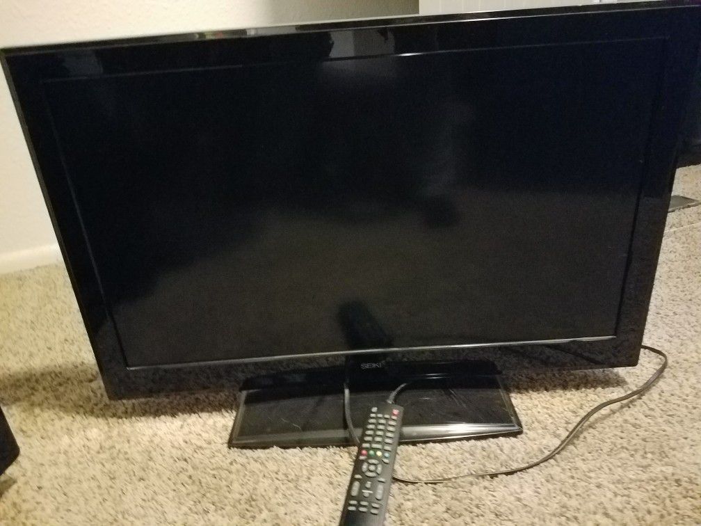 2 32 inch flat screen tvs