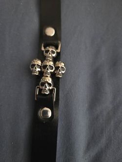 Leather skull goth bracelet