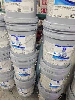 Extra white eggshell satin