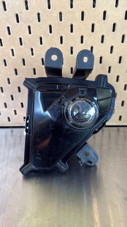 Lexus GX(contact info removed)-2019 Front Left side Driver side LED Fog Light oem 💡