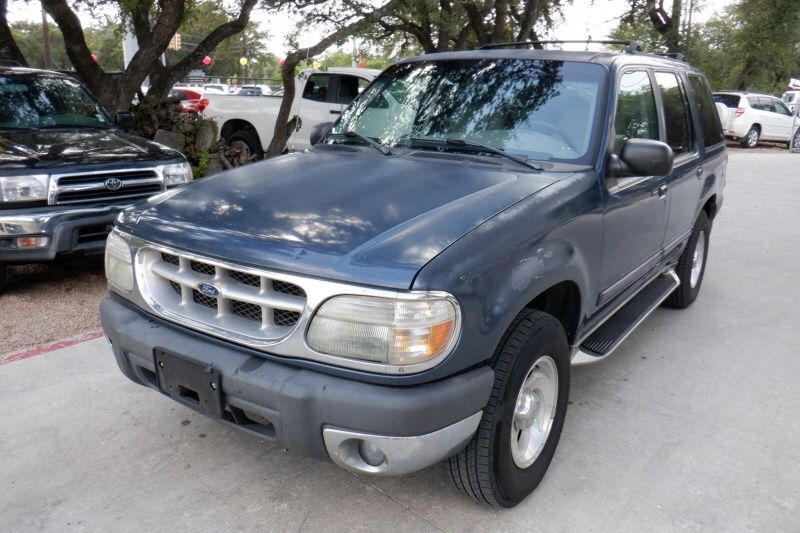 1999 Ford Explorer