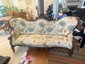 Vintage Victorian Couch