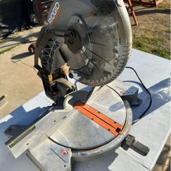 Miter Saw 
