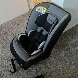 Car seat 