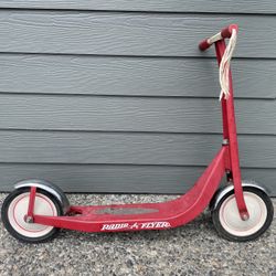 Vintage Radio flyer Scooter