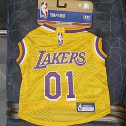 licensed dog jerseys (1) Los Angeles Lakers (M) and (1) San Francisco 49ers (M) brand new